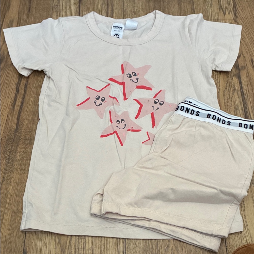 Bonds Cream and Pink Star Pajama Set
